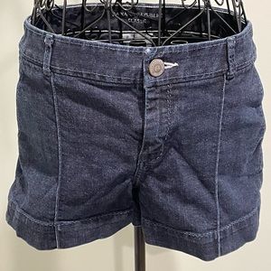 Banana Republic women’s denim shorts
